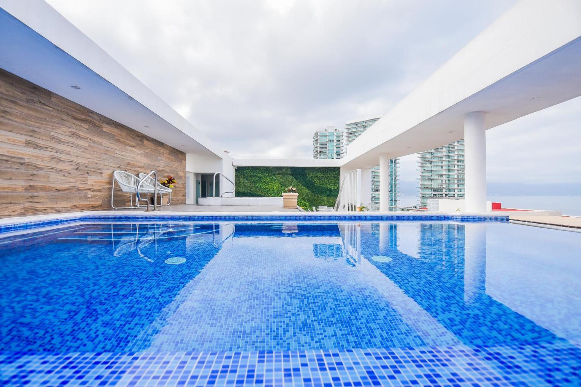 New Roof Pool Hot Tub Lounge Playa De Oro View Villa Puerto Vallarta Exterior photo