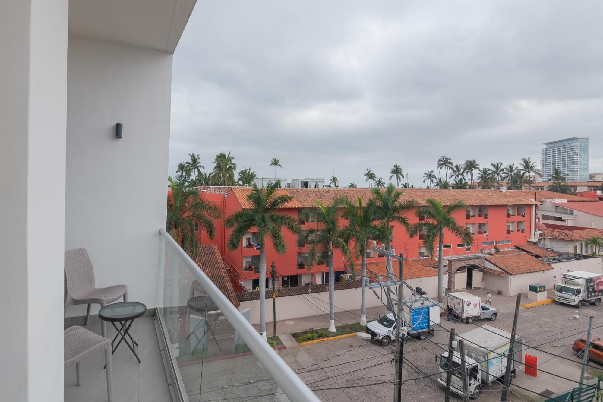 New Roof Pool Hot Tub Lounge Playa De Oro View Villa Puerto Vallarta Exterior photo